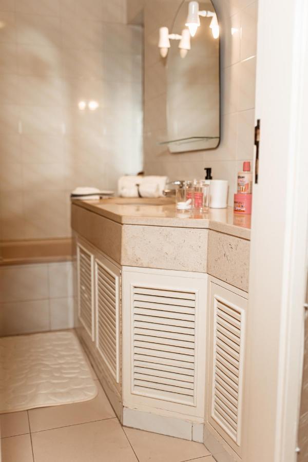 Apartment In Lisbon With 3 Bedroom Cozy Experience Loures Luaran gambar